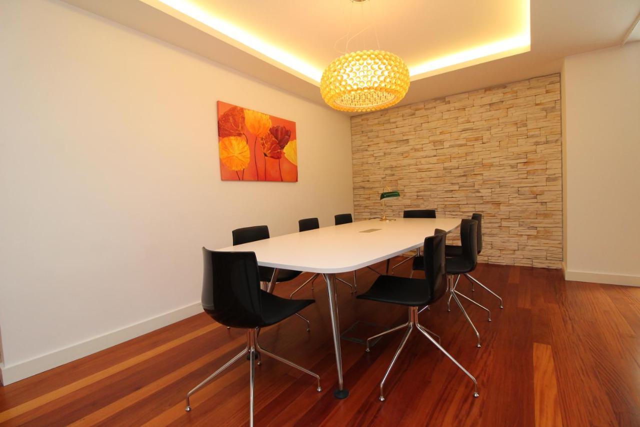 פונשל La Classe Apartment Best Location מראה חיצוני תמונה